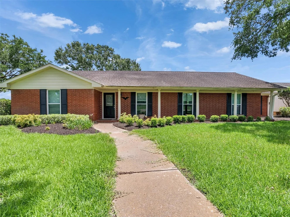 Unit for sale at 2606 Finney Vallet Road, Rosenberg, TX 77471