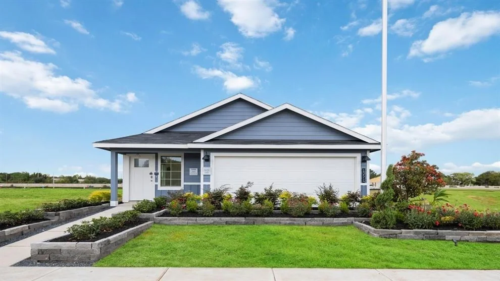 Unit for sale at 13519 Lawson Walk Lane, Houston, TX 77047