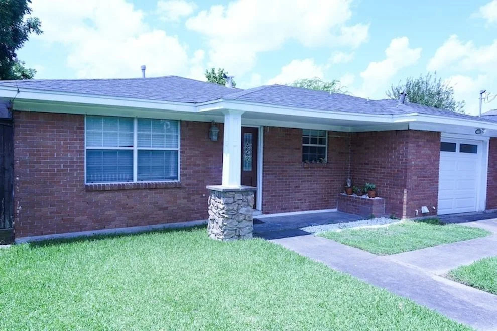 Unit for sale at 7818 Avenue F, Houston, TX 77012