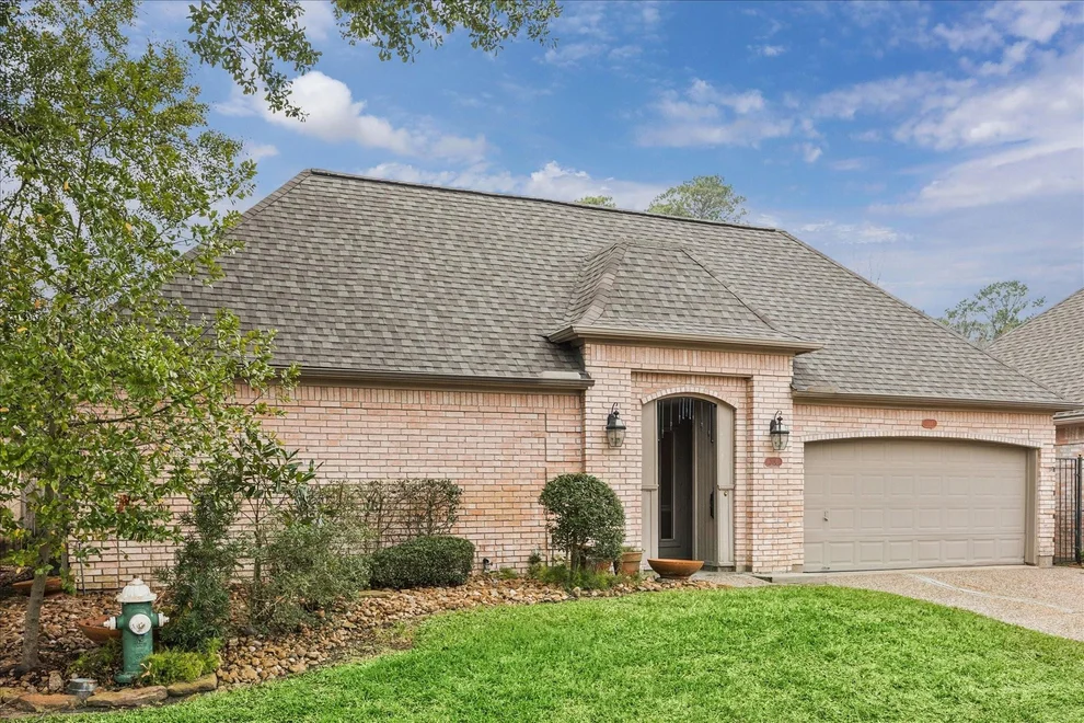 Unit for sale at 306 Champions Colony Iii, Houston, TX 77069