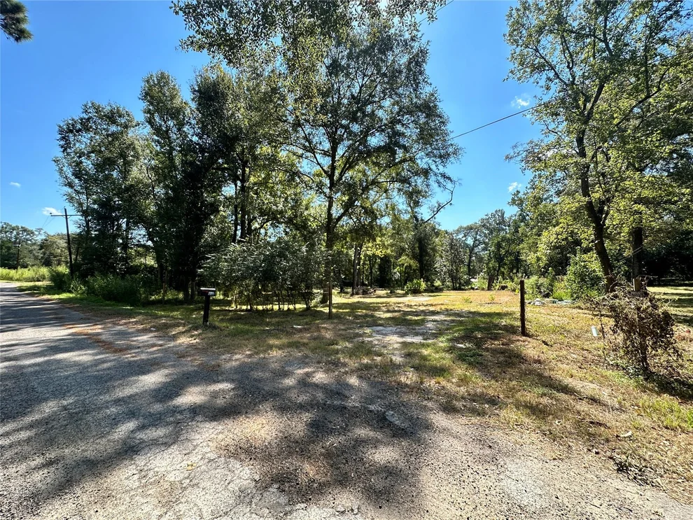 Unit for sale at 22120 Caney Drive, New Caney, TX 77357