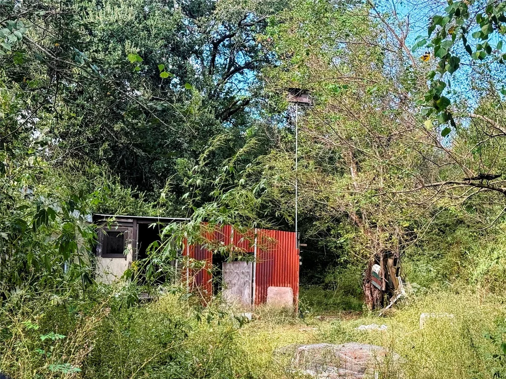 Unit for sale at 347 County Road 4098, Woodville, TX 75979