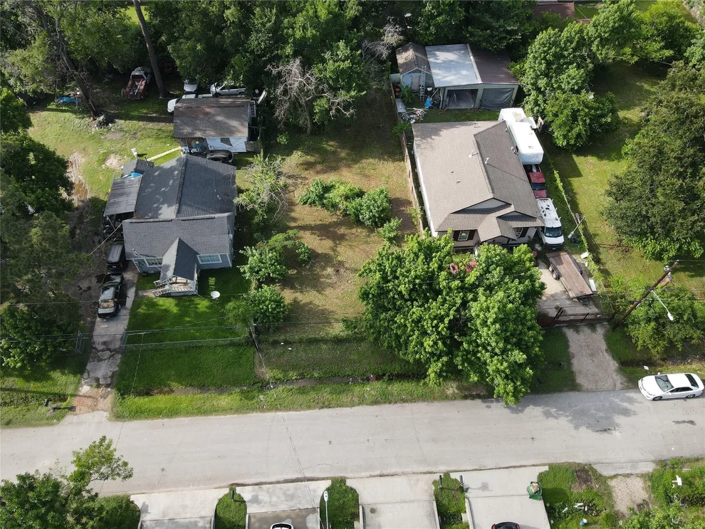 Unit for sale at 8133 Gallahad Street, Houston, TX 77078
