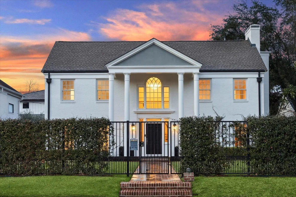 Unit for sale at 2440 Inwood Drive, Houston, TX 77019