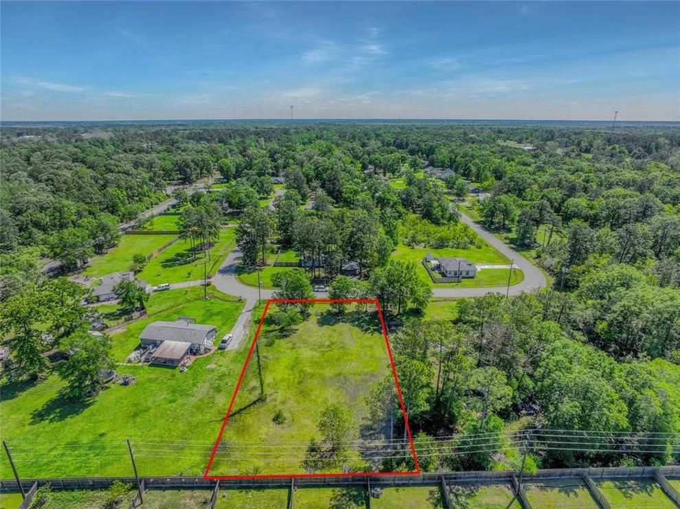 Unit for sale at 11518 Walraven Drive, Houston, TX 77336