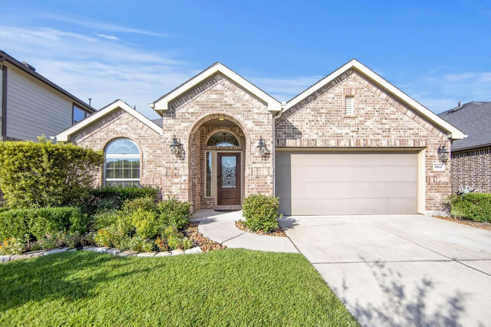 Unit for sale at 3864 Oakmist Bend Lane, Spring, TX 77386