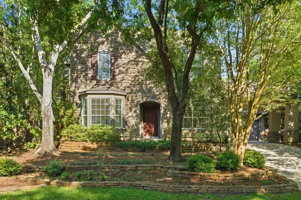 Unit for sale at 106 Longsford Circle, The Woodlands, TX 77382