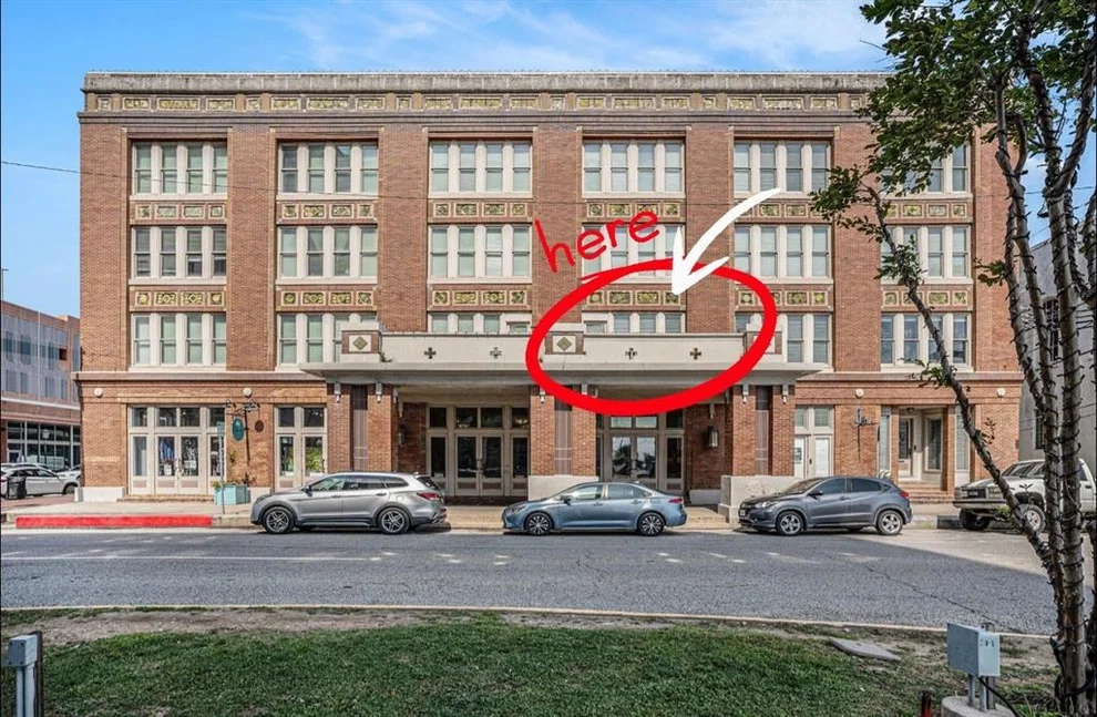 Unit for sale at 202 25th Street, Galveston, TX 77550