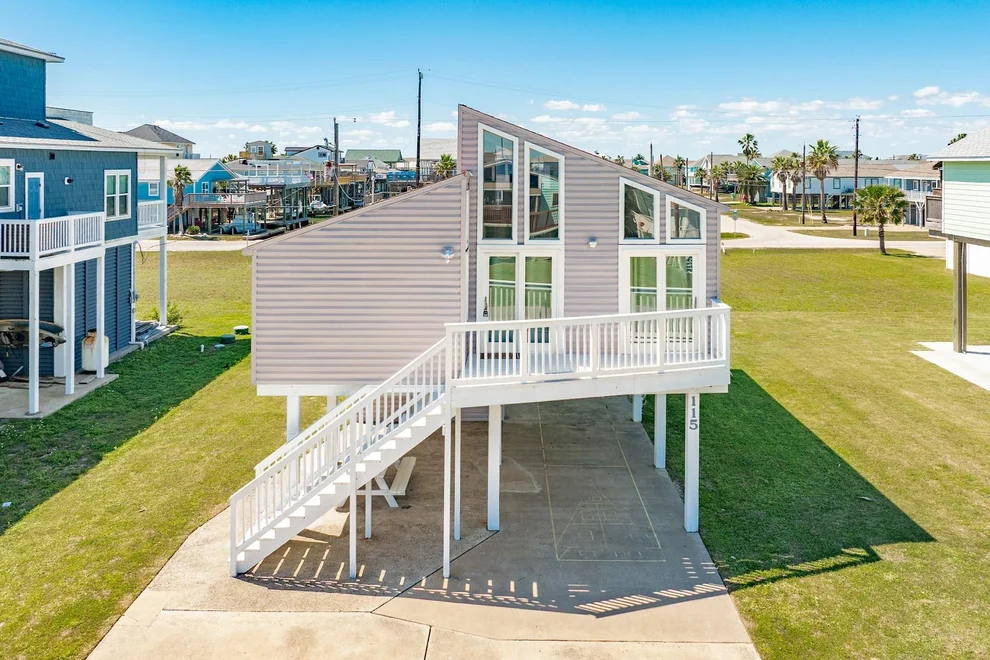 Unit for sale at 115 Doubloon Drive, Freeport, TX 77541