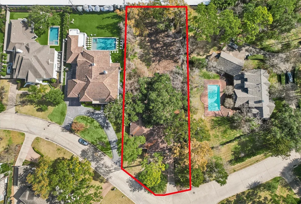 Unit for sale at 726 E Creekside Drive, Houston, TX 77024