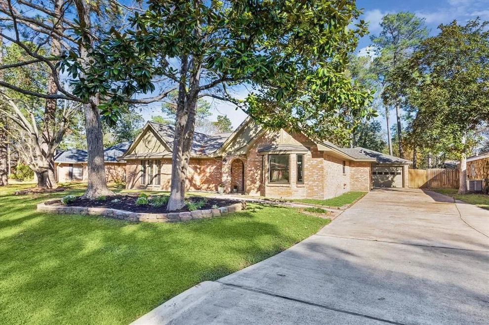Unit for sale at 746 Talmalge Hall Drive, Conroe, TX 77302