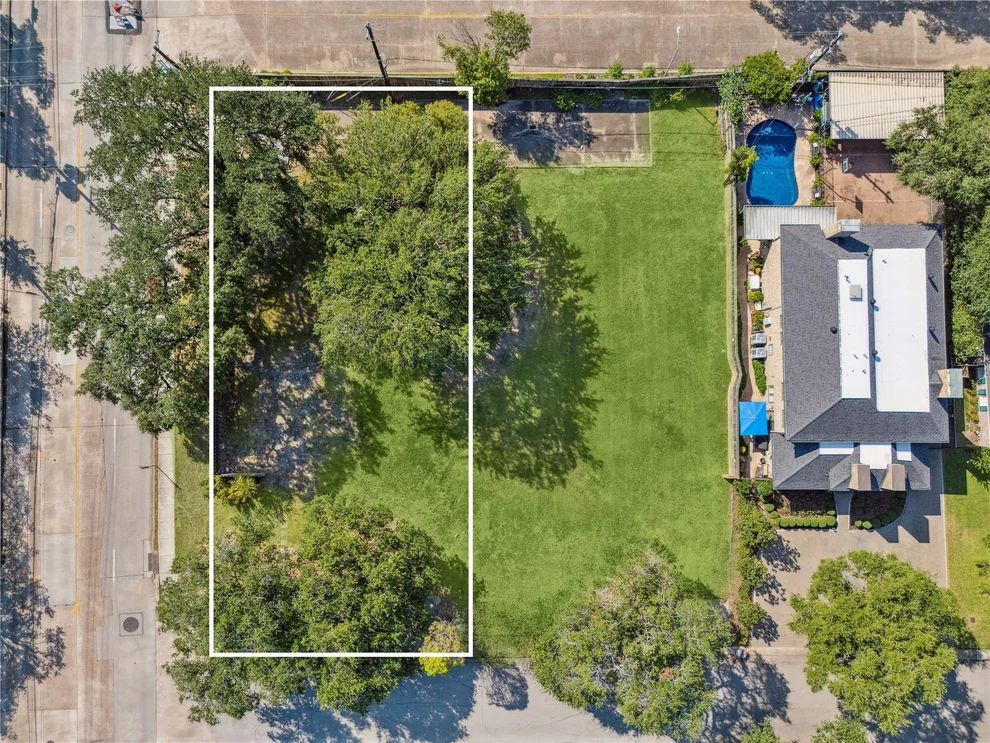 Unit for sale at 5203 Del Monte Drive, Houston, TX 77056