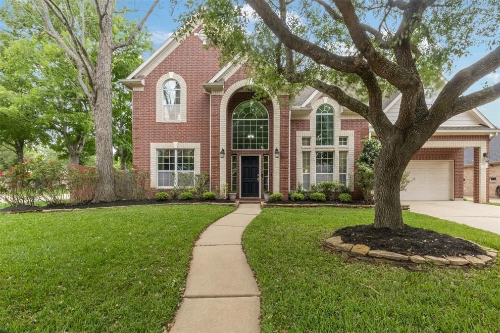 Unit for sale at 8522 Mill Dale Court, Sugar Land, TX 77479
