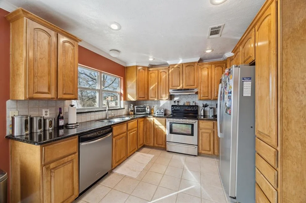 Unit for sale at 19039 Neath Street, Humble, TX 77346