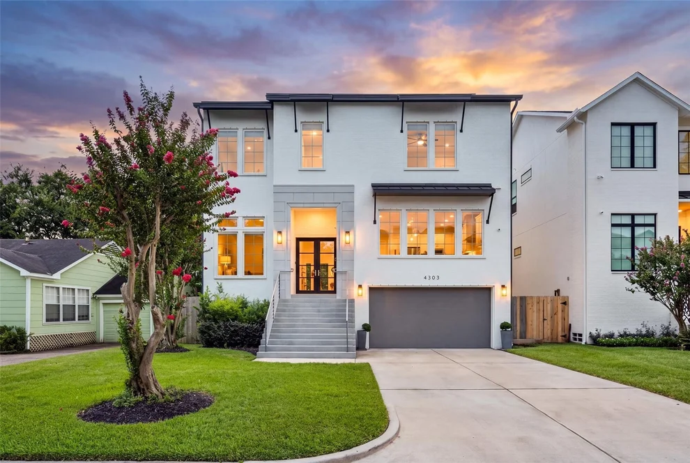 Unit for sale at 4303 Dorothy Street, Bellaire, TX 77401