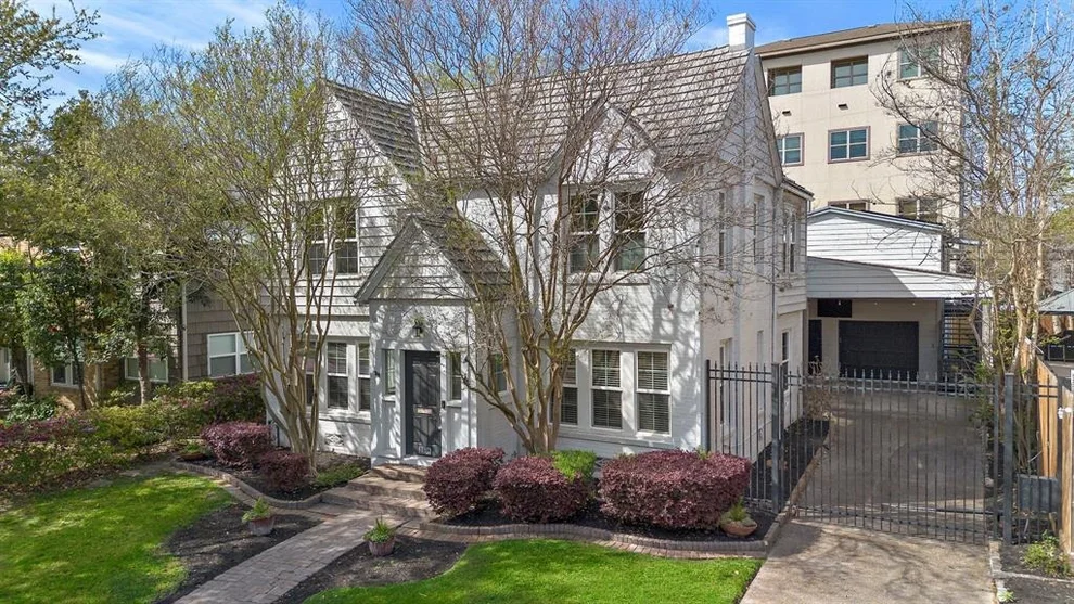 Unit for sale at 2338 Shakespeare Street, Houston, TX 77030