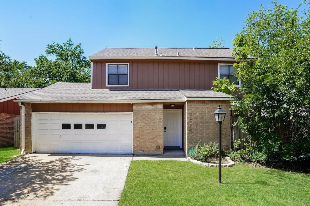 Unit for sale at 5114 Autumn Forest Drive, Houston, TX 77091