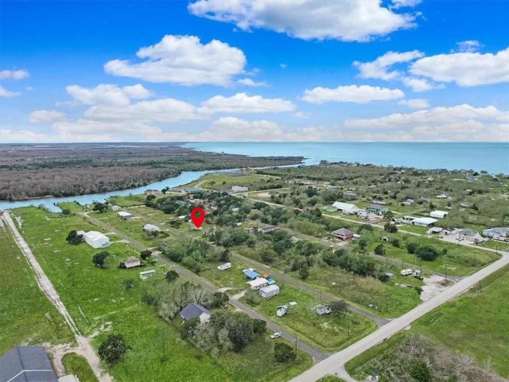 Unit for sale at 628 Hall Street, Anahuac, TX 77514