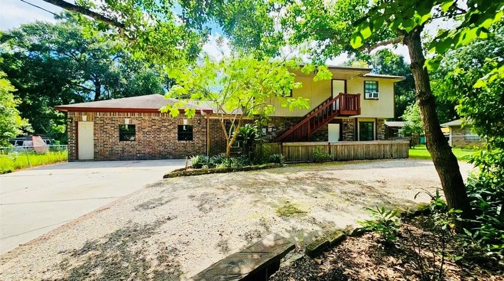 Unit for sale at 19639 Maple Lane, New Caney, TX 77357