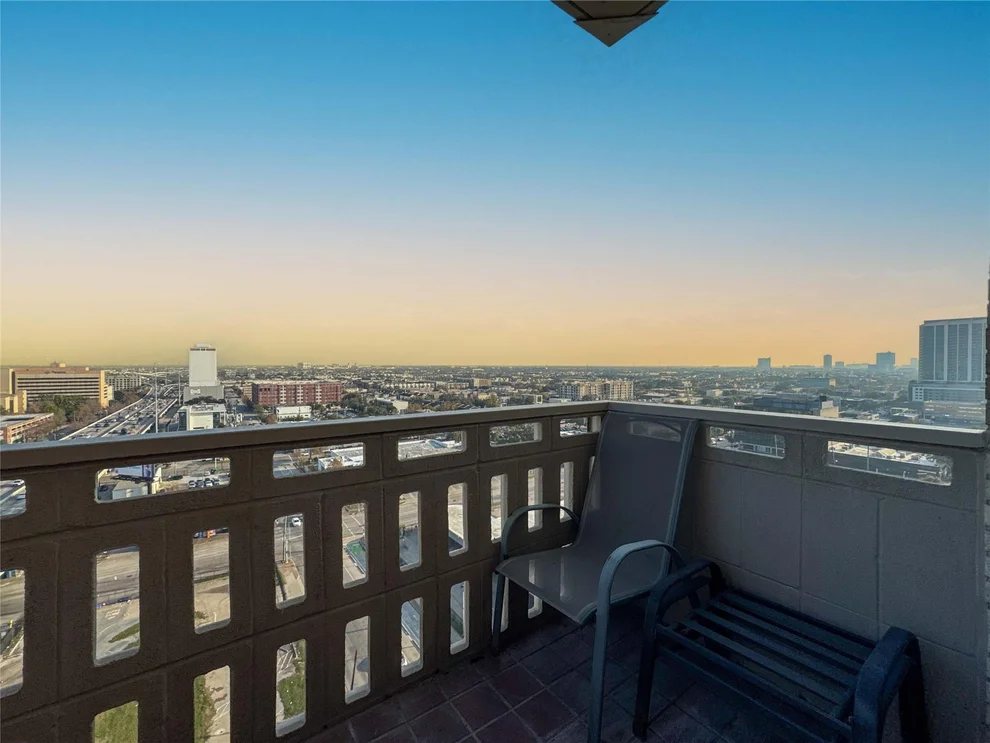 Unit for sale at 2016 Main Street, Houston, TX 77002