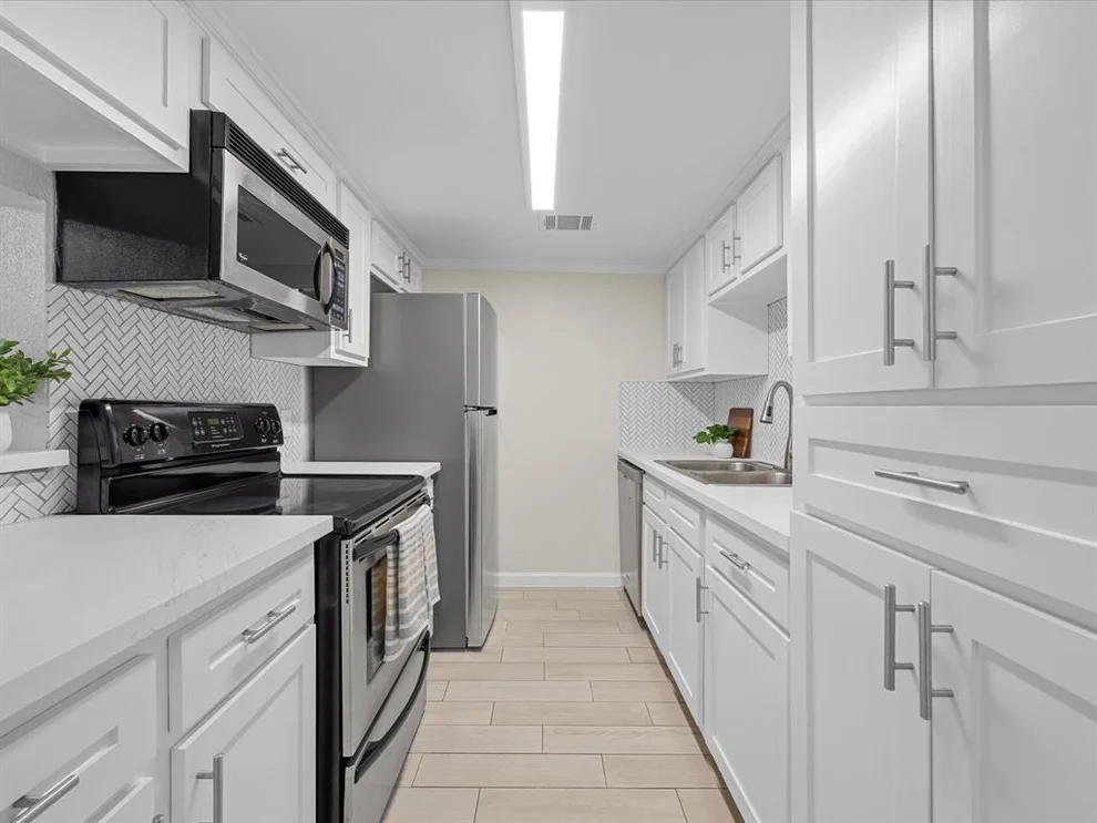 Unit for sale at 9507 Pagewood Lane, Houston, TX 77063