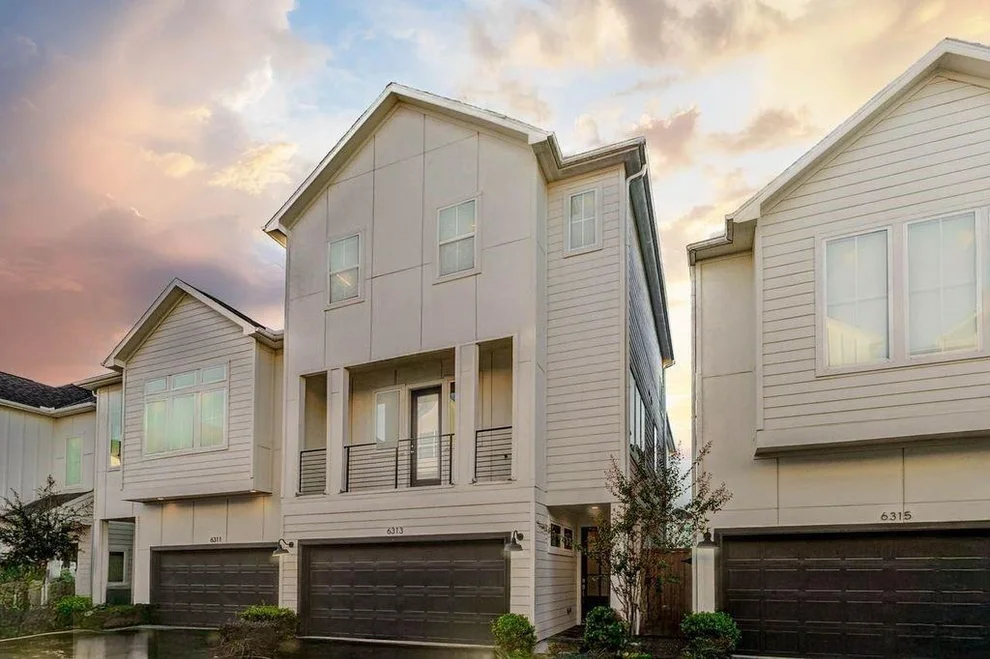 Unit for sale at 6313 Chelsea Falls Lane, Houston, TX 77008