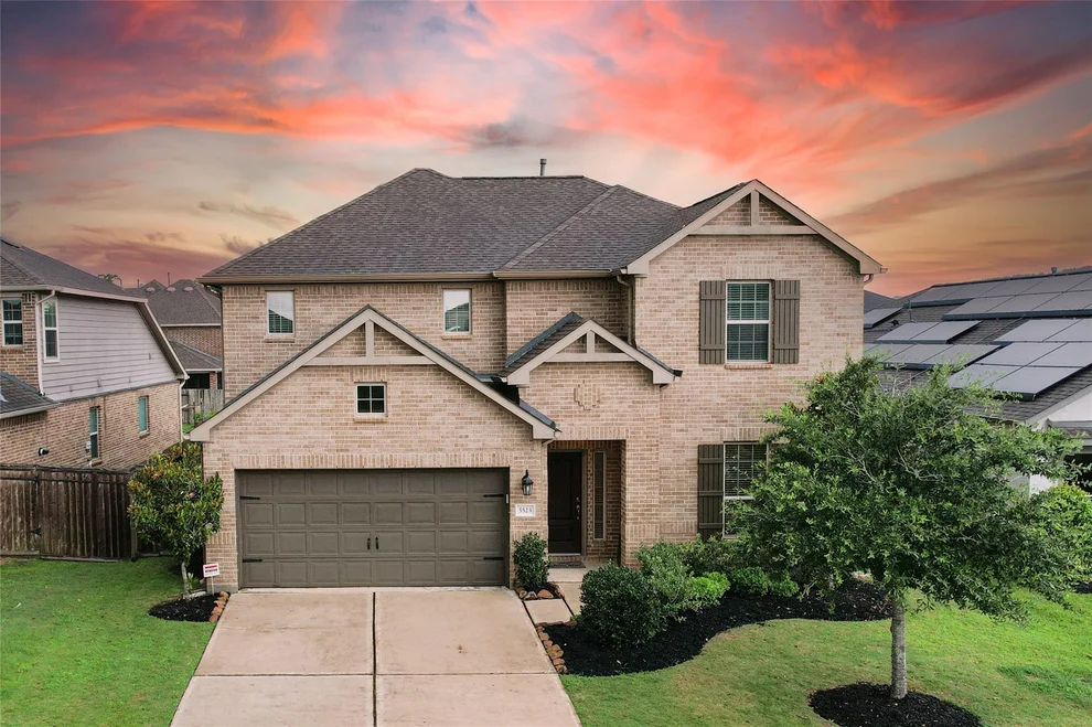 Unit for sale at 5523 Carlisle Avenue, Missouri City, TX 77459