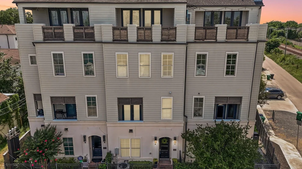 Unit for sale at 1317 Roy Street, Houston, TX 77007