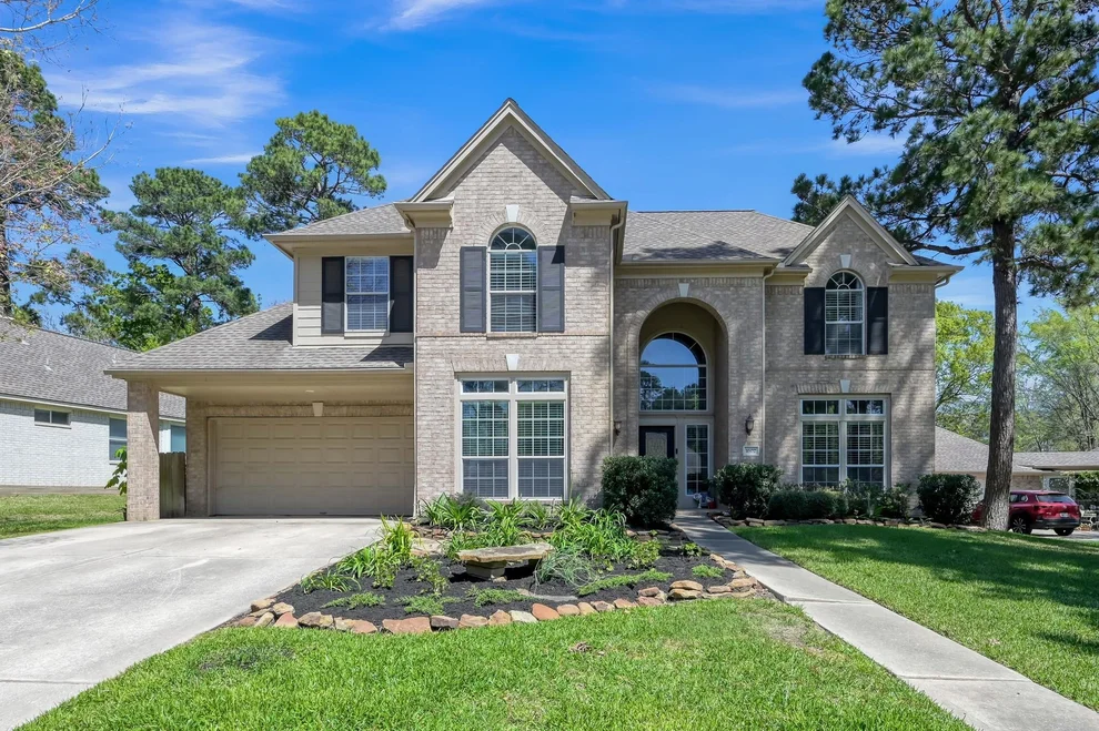 Unit for sale at 1602 Cafe Dumonde, Conroe, TX 77304