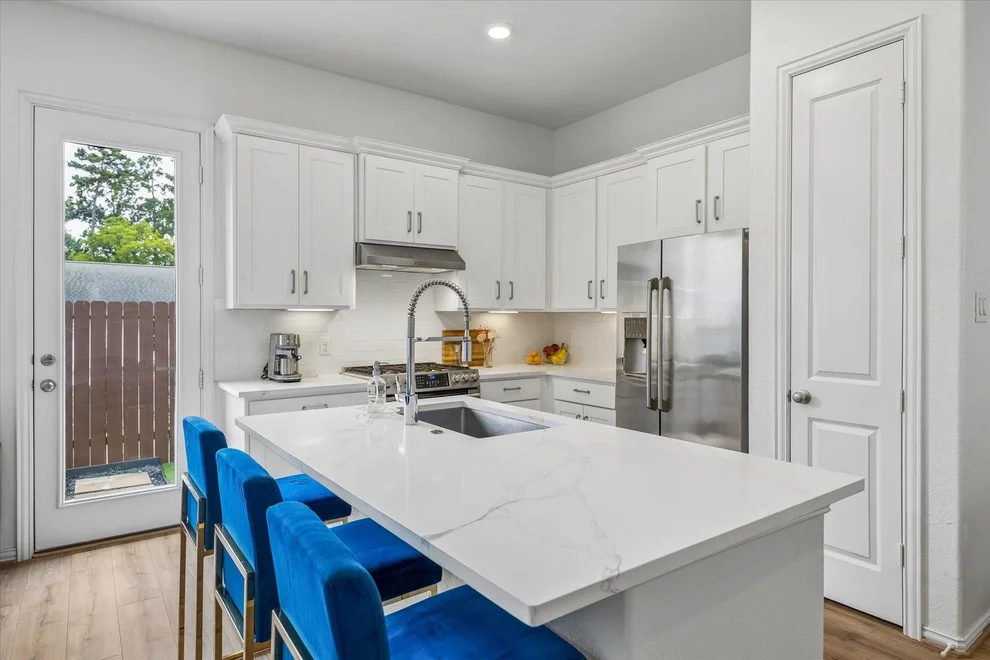Unit for sale at 5013 Lehman Oaks Drive, Houston, TX 77018