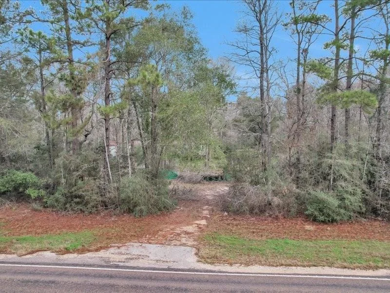 Unit for sale at 5100 Fm 3081 Road, Willis, TX 77378