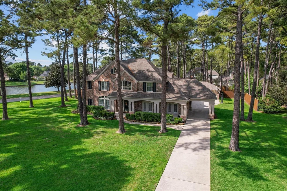 Unit for sale at 17342 Hill Lakes Court, Cypress, TX 77429