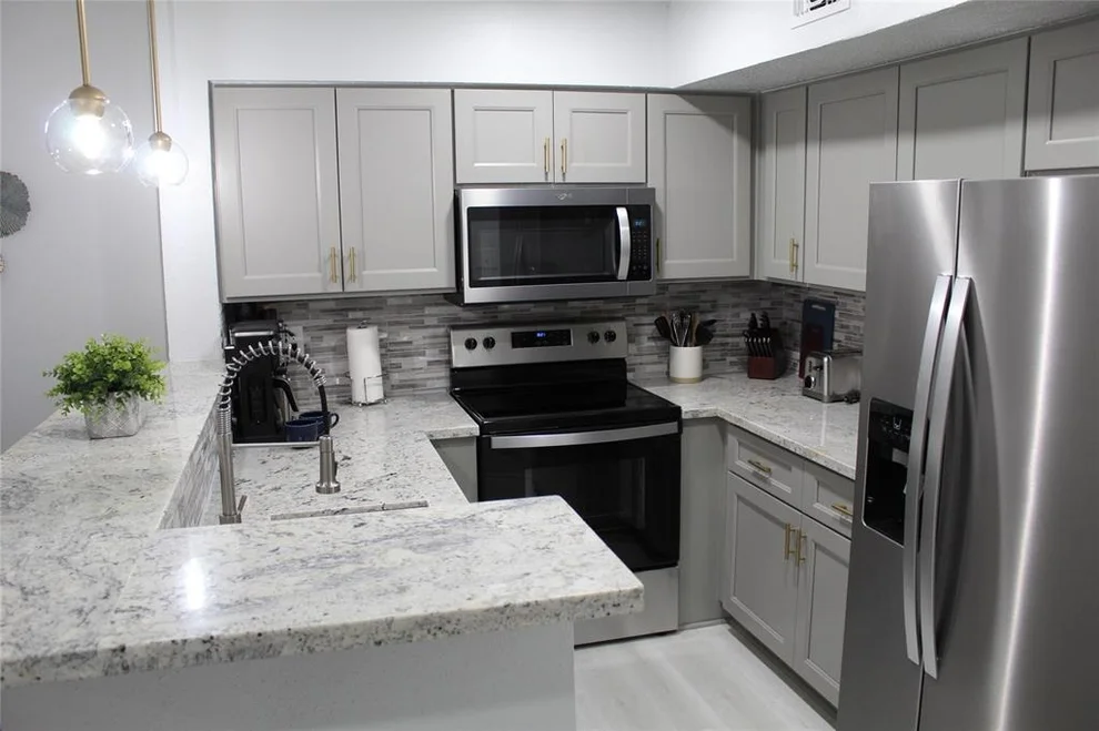 Unit for sale at 2300 Old Spanish Trail, Houston, TX 77054