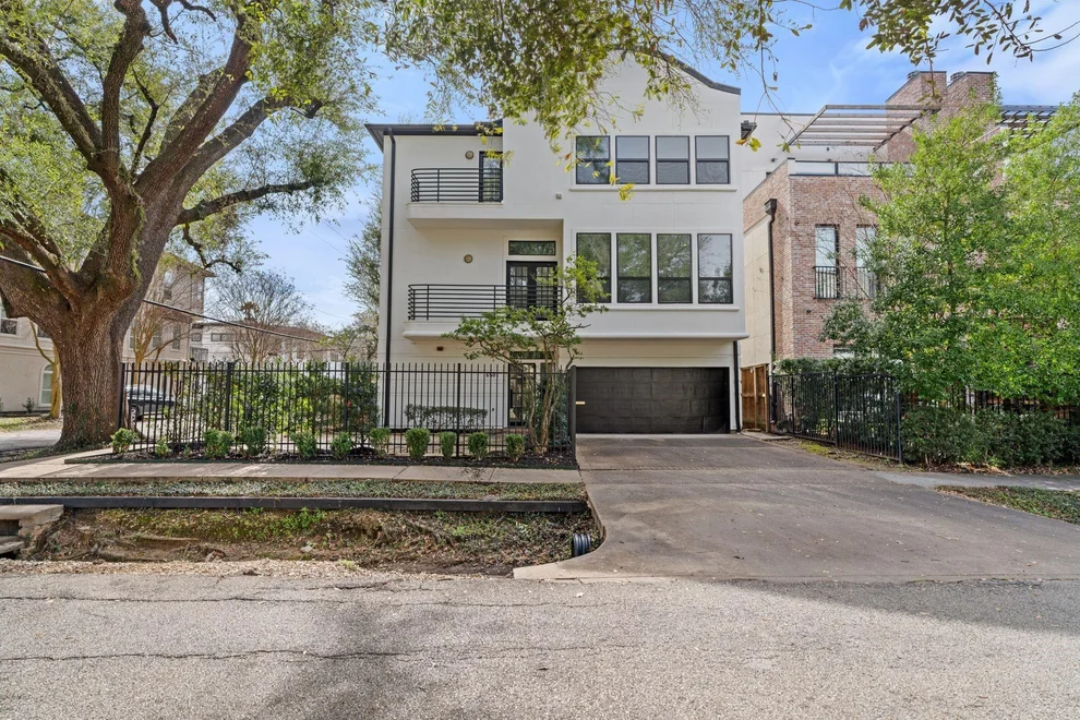 Unit for sale at 6501 Rodrigo Street, Houston, TX 77007