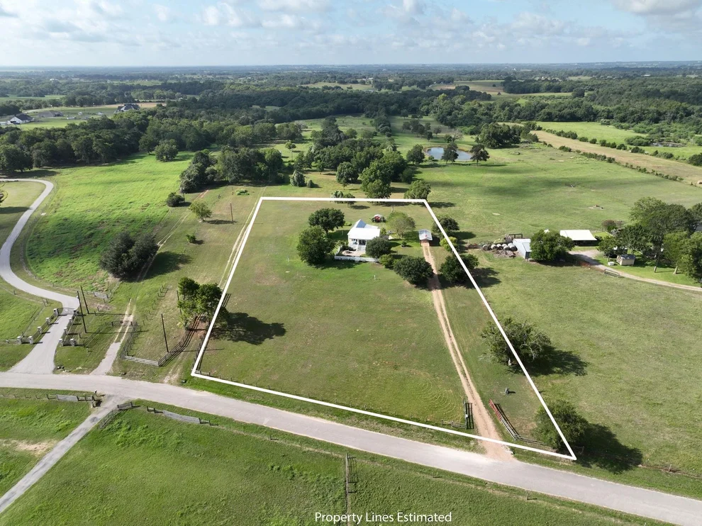 Unit for sale at 5850 Trackside Road, Chappell Hill, TX 77426