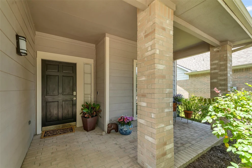 Unit for sale at 1635 Pebble Banks Lane, Pasadena, TX 77586