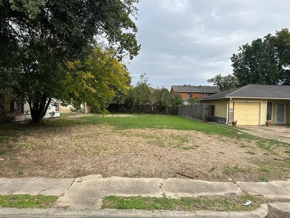 Unit for sale at 5207 Arapahoe Street, Houston, TX 77020