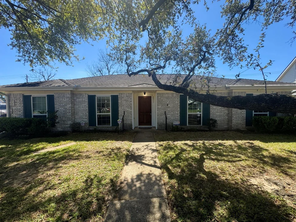 Unit for sale at 8807 Sandstone Street, Houston, TX 77036