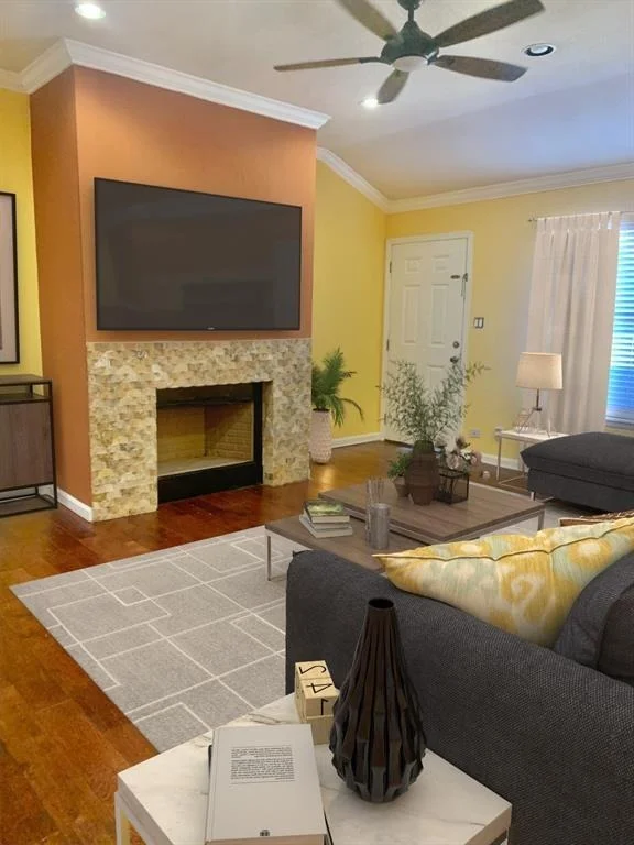 Unit for sale at 10202 Forum Park 86, Houston, TX 77036