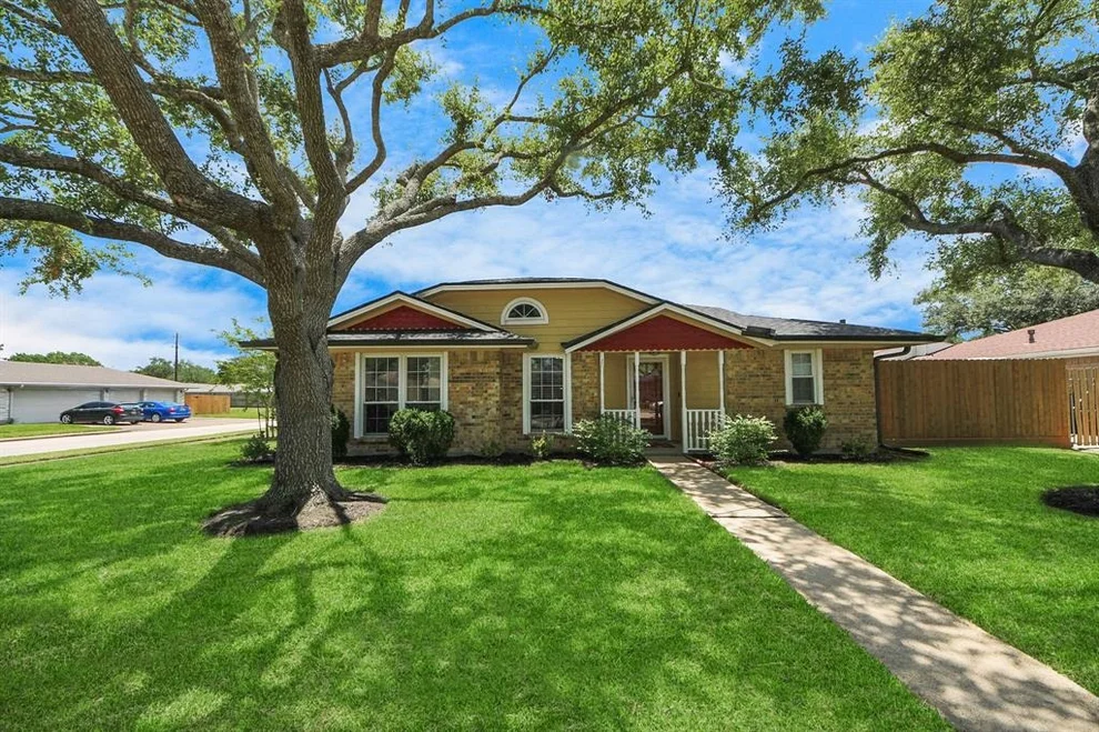 Unit for sale at 2905 Hamm Road, Pearland, TX 77581