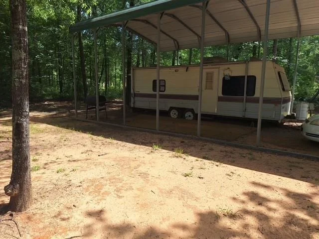 Unit for sale at 360 Oakridge, Livingston, TX 77351