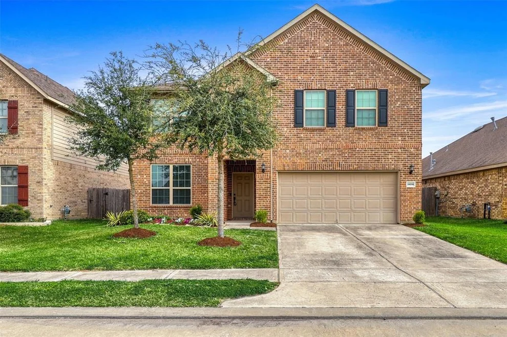 Unit for sale at 24014 Kingdom Isle Lane, Katy, TX 77493