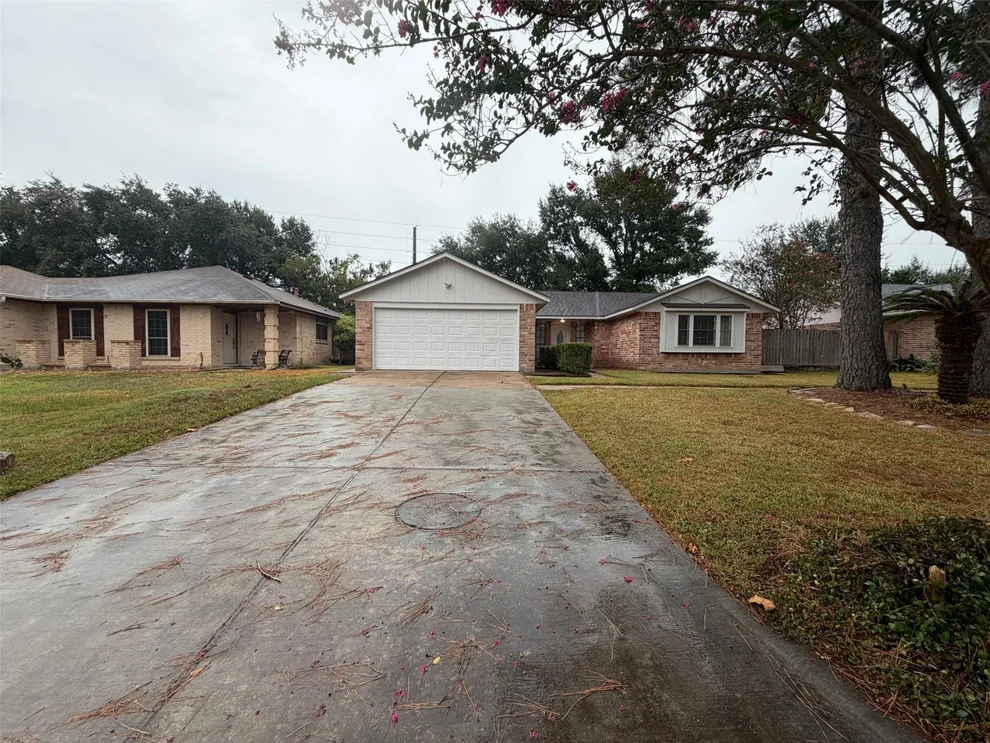 Unit for sale at 3714 Saint William Lane, Houston, TX 77084