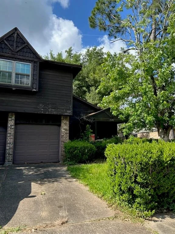 Unit for sale at 3030 Becket Street, Pearland, TX 77584