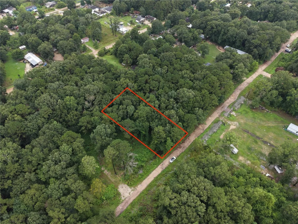 Unit for sale at 25690 Somerset, New Caney, TX 77357