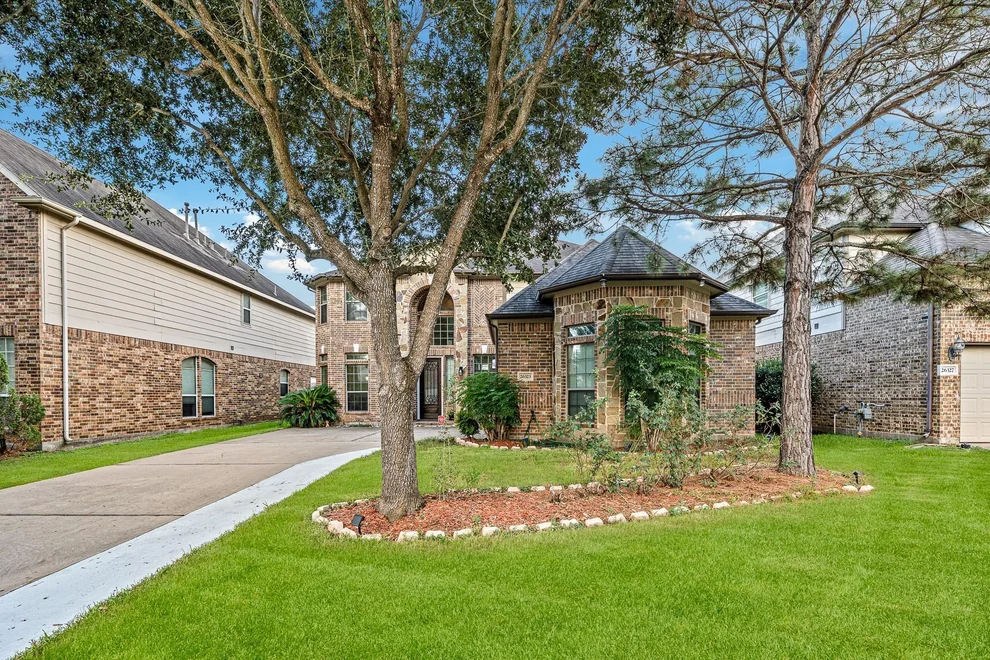 Unit for sale at 26323 Planters Heath, Katy, TX 77494