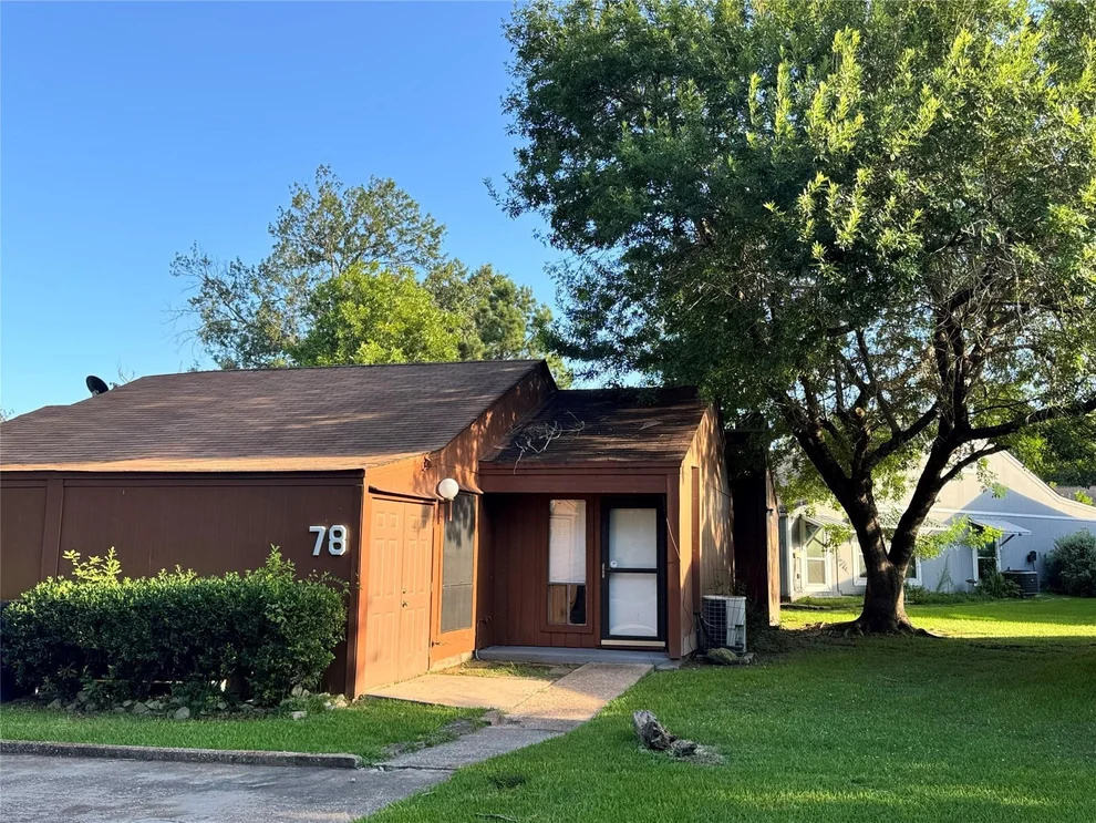 Unit for sale at 78 Westwood Drive W, Trinity, TX 75862