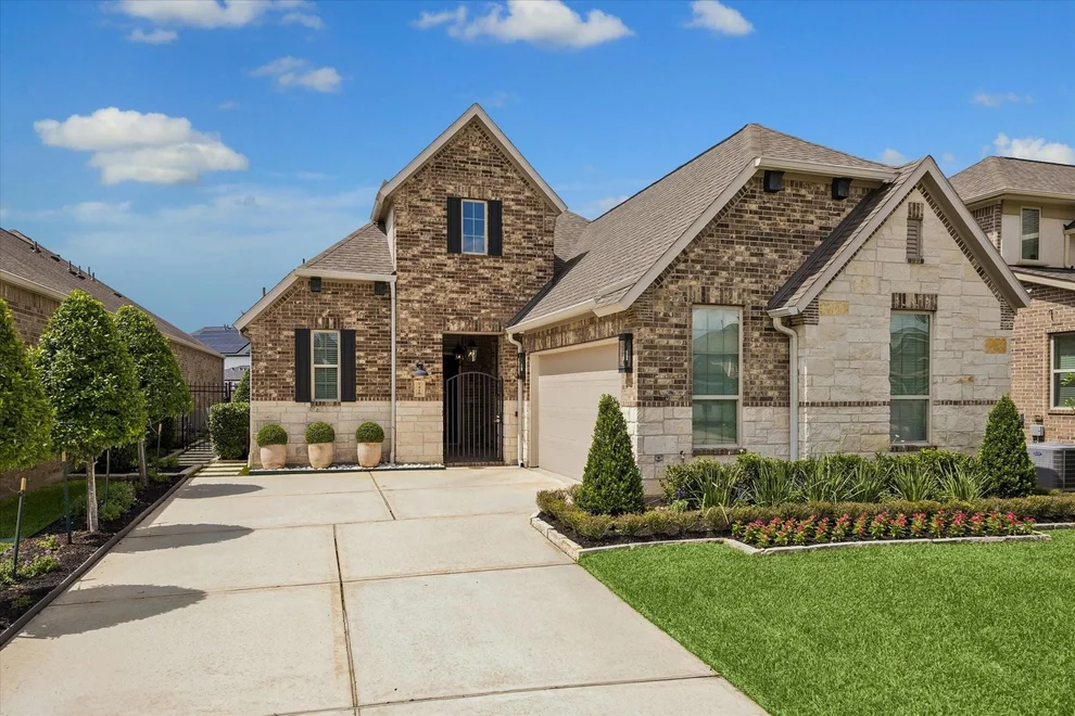 Unit for sale at 7418 Kearney Hill Lane, Spring, TX 77389
