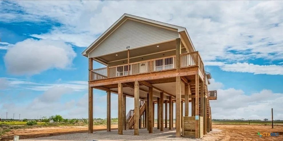 Unit for sale at 177 Powderhorn Lane, Port Lavaca, TX 77979