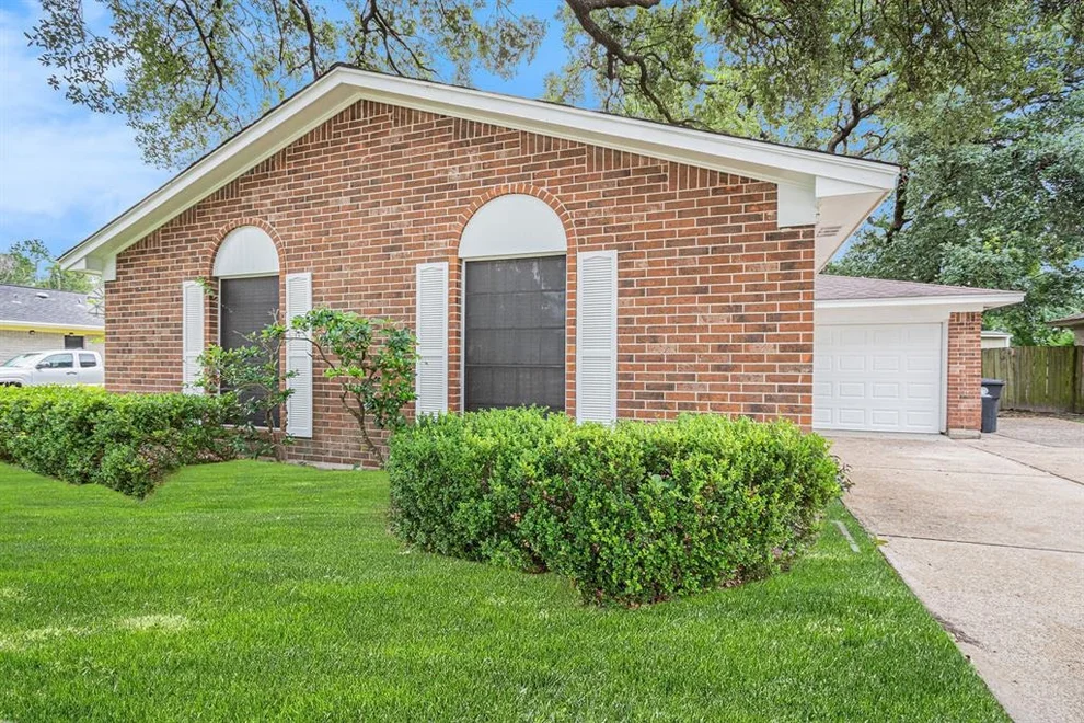 Unit for sale at 1307 Glen Echo Drive, Houston, TX 77088